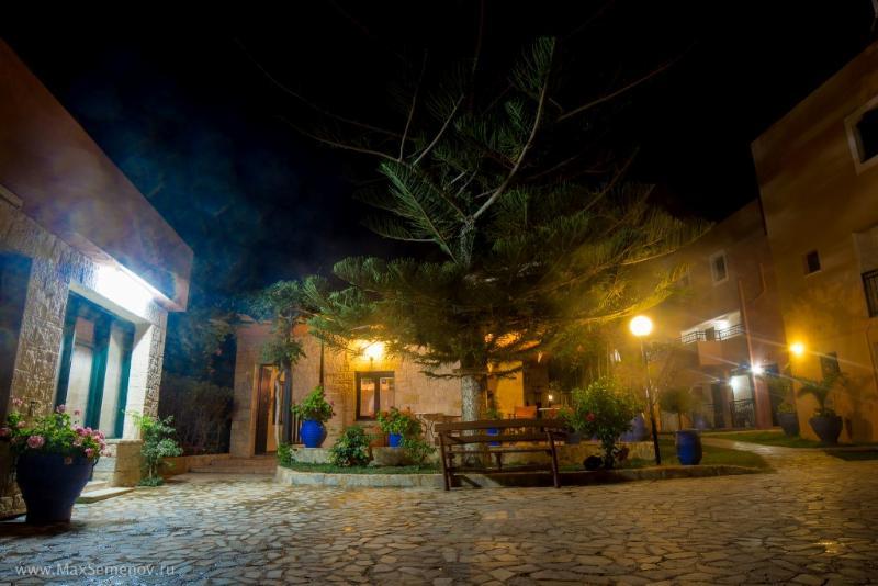 Kri Kri Village Goúrnes エクステリア 写真